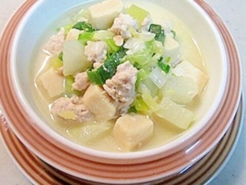 風邪予防に！大根と高野豆腐のミルク煮